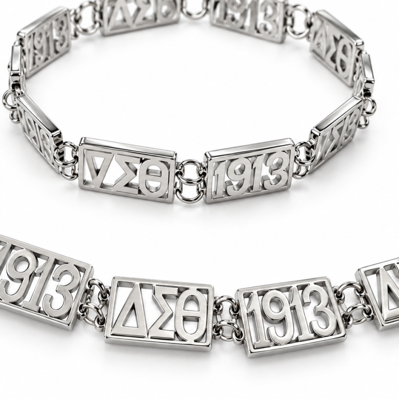1913 Link Bracelet